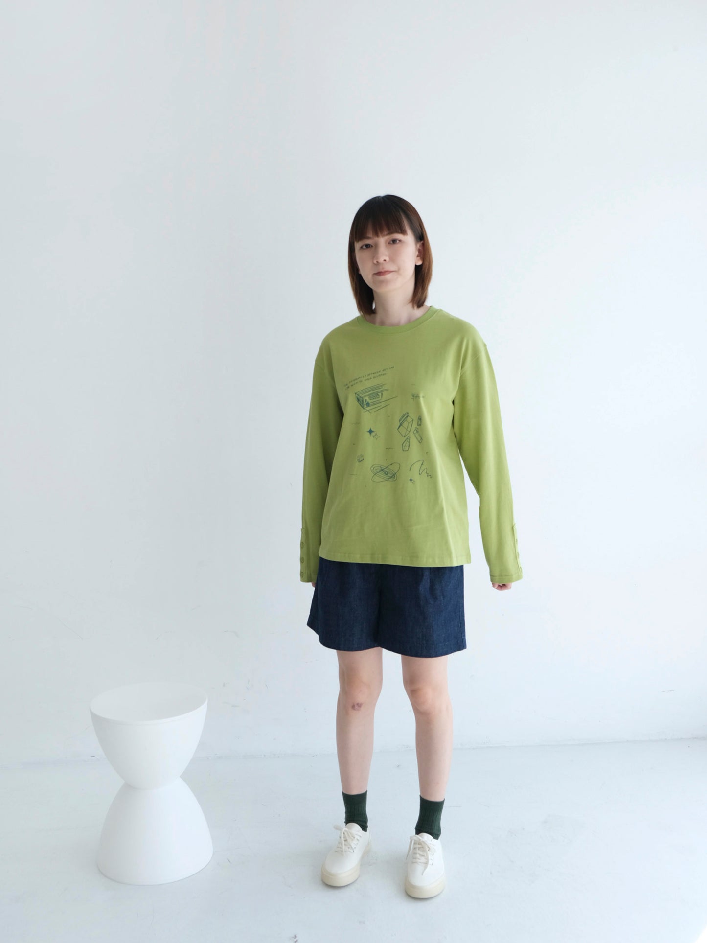 Universal Sleeve Tee (Green, White)