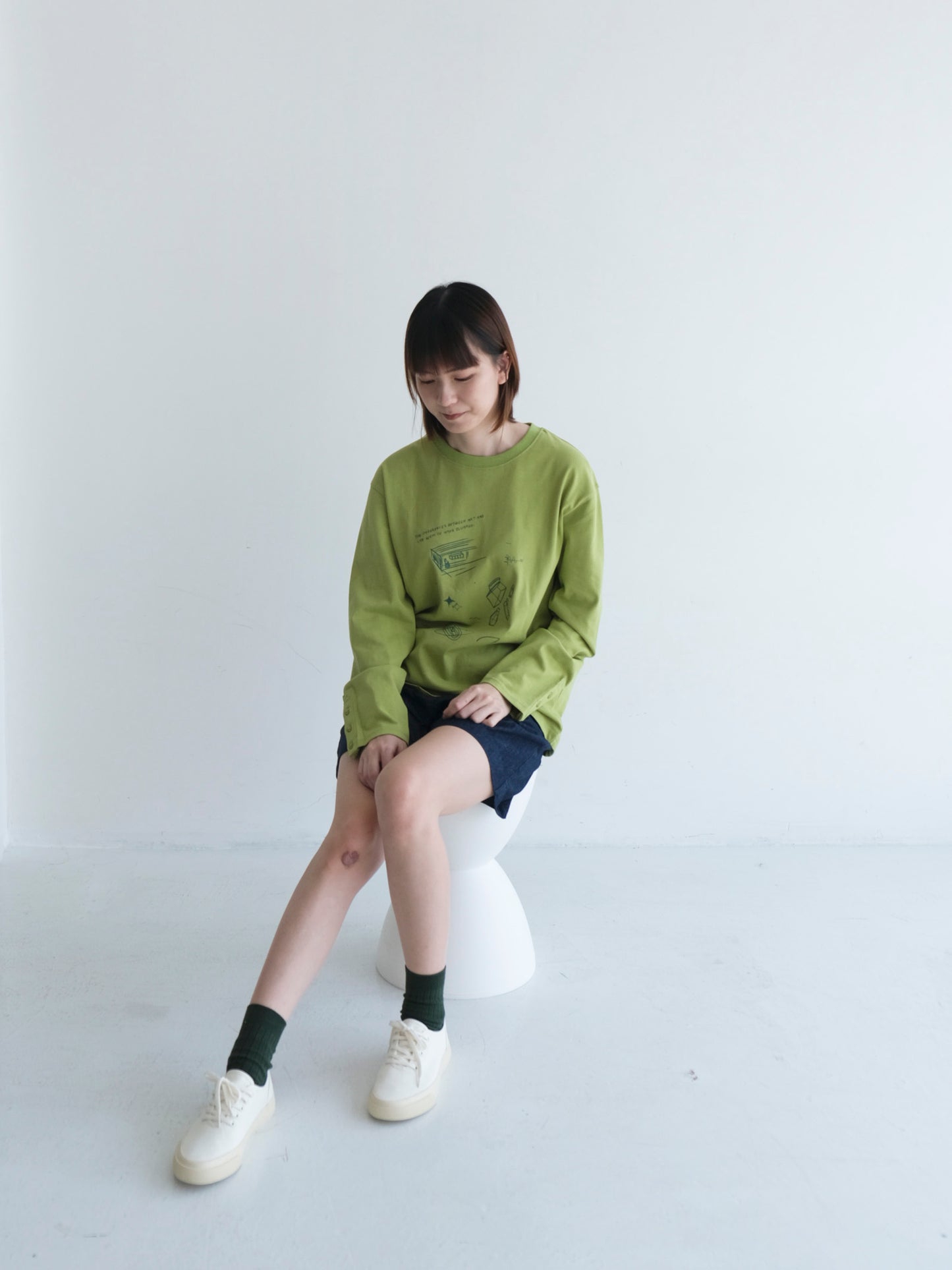 Universal Sleeve Tee (Green, White)